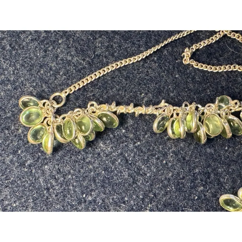 925 Sterling 16in Necklace Pale Green Teardrop Crystals